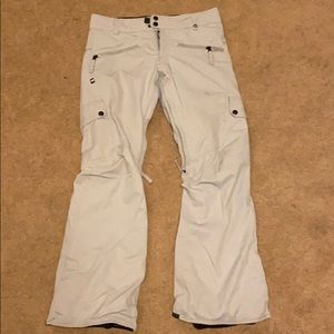 Women’s 686 Snowpants